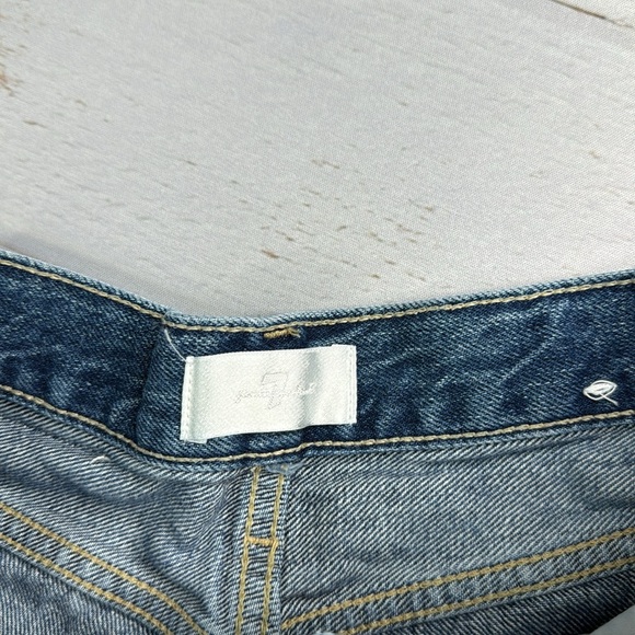7 For All Mankind Cut Off Side Slit Frayed Hem Button Fly Denim Shorts Size 28 - Picture 6 of 13